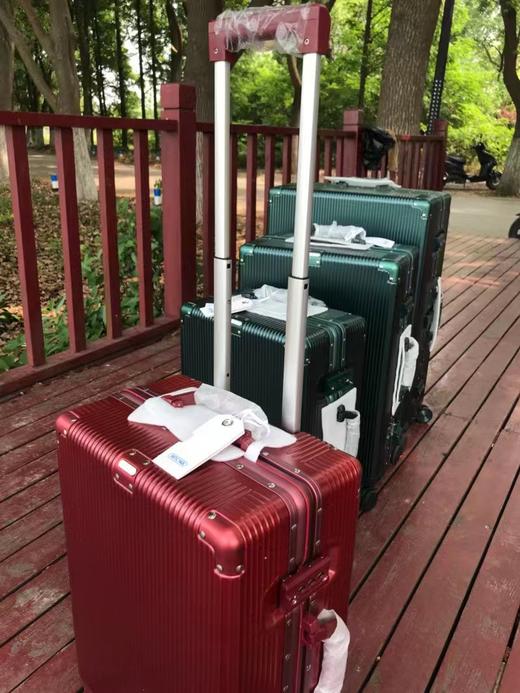 DU家渠道！代狗好几千元的拉杆箱！复古款沟槽式铝镁合金框架旅行箱拉杆箱！ 商品图2