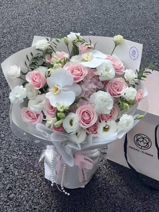 (南宁店) - 鲜花定制-多种款式 商品图1