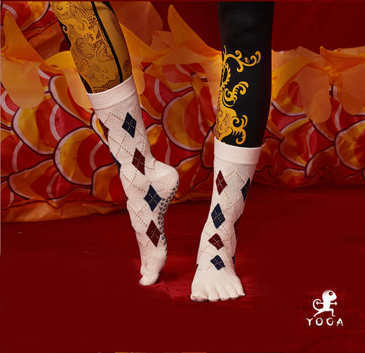 壁虎瑜伽【2312WZ263】印花长筒五指瑜伽袜【5天发货】 商品图8