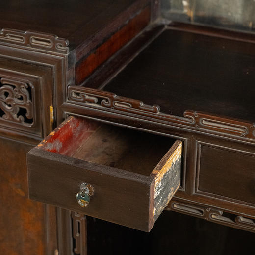 清 红木镶瘿木透雕如意纹博古柜（一对） 商品图3