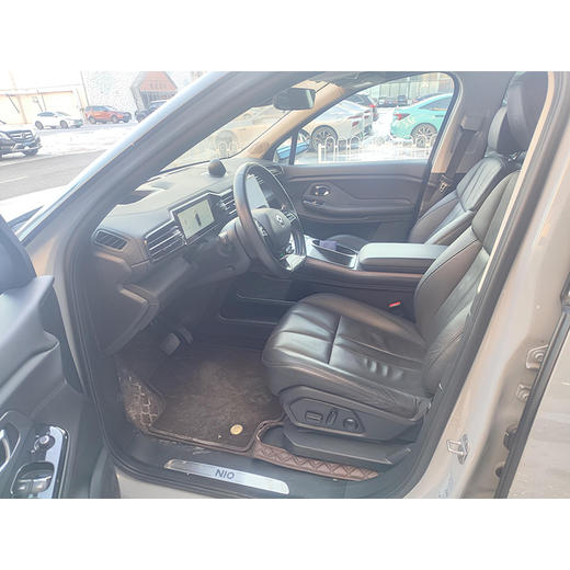蔚来 ES8 355KM 基准版 七座版【长租-北京】 商品图5