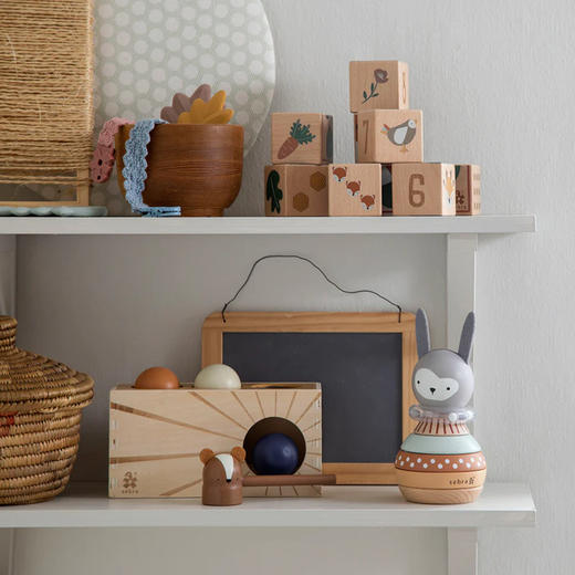 Sebra 木质叠叠乐-兔子 宝宝益智彩色桌面游戏 9cm*9cm*18cm 1岁+ 商品图3