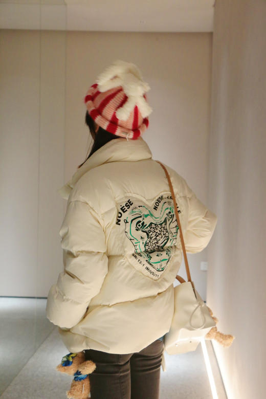 贴布印花羽绒服 商品图2