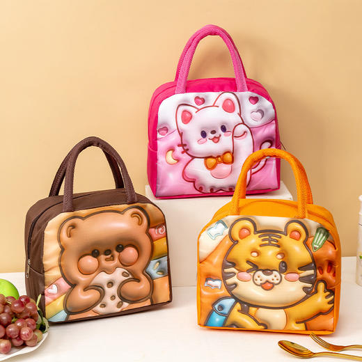 【萌宠造型！可爱实用】3D卡通便当包儿童手提保温包，牛津布可爱卡通午餐袋学生饭盒包，加大容量 携带方便 保温保鲜 商品图3