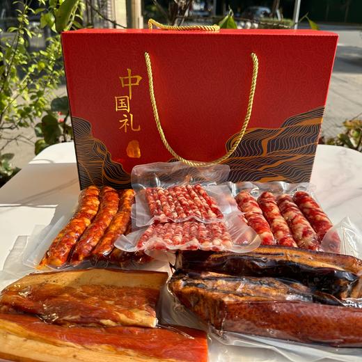 藏区藏黑猪肉香肠，腊肉，酱肉 甄选川西藏区海拔2000m以上、环境无污染的高原地区放养黑猪鲜肉制成 传统工艺 商品图11