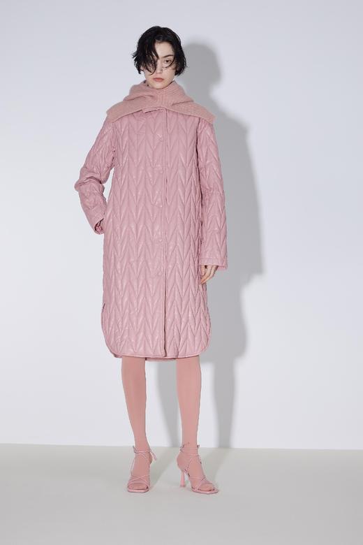 规则绗线长款皮质羽绒服 商品图0