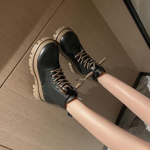 优选丨ZHR平底短靴女 英伦风时尚复古靴子ins厚底圆头马丁靴   商品图3