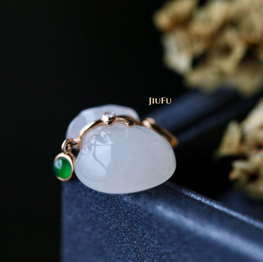 18K玫瑰金和田玉（白玉）镶钻福袋吊坠/福袋12*14mm/配镶钻石、翡翠 商品图6