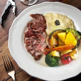 安格斯西冷牛排季节时蔬碗 Angus Sirloin with Mashed Potato & Veggie