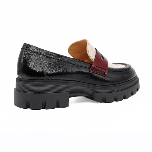 #断码特价38码#西班牙原产时尚轻便超舒适厚底女款乐福鞋四季款5782黑色/白色/酒红色 商品图4