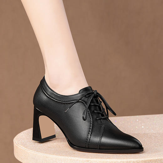 时尚简约，尖头纯色系带高跟单鞋HY-H3305 商品图3