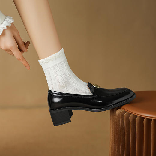 时尚显瘦，绒里保暖粗跟乐福鞋HJ-H329 商品图12