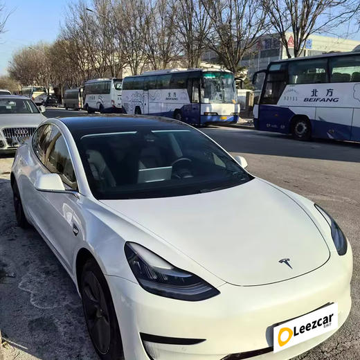 特斯拉 Model 3 标准续航后驱升级版【长租-北京】 商品图2