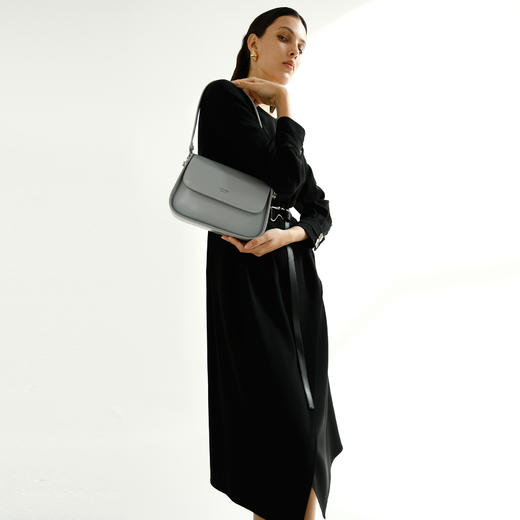 卡莉朵拉连衣裙C27A7516 商品图1