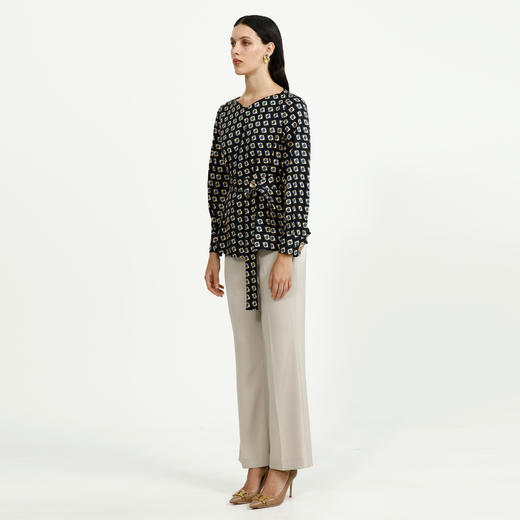 卡莉朵拉上衣C27A7118 商品图1