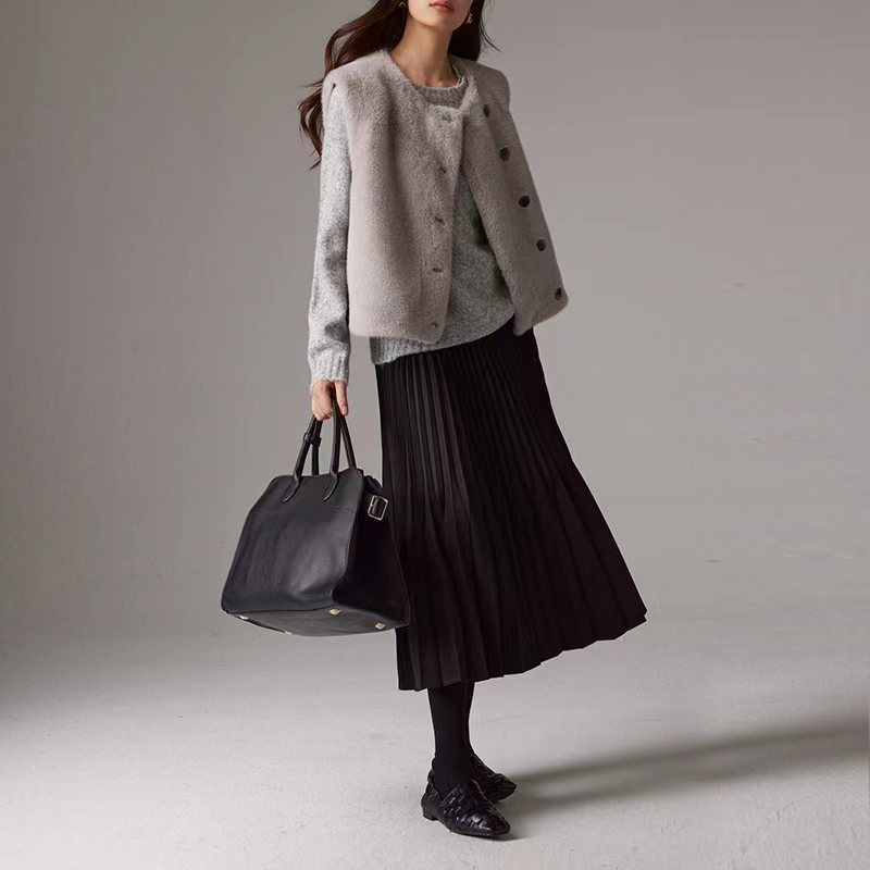 IN AND ON 高阶重工压褶 灵动伞摆渐变风琴褶半裙53741