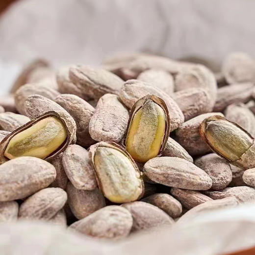 瓜篓子比吊瓜子更好吃，肉好香。皮薄籽大，好磕味道浓 商品图1