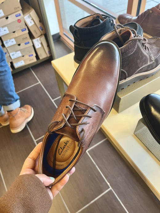 Clark 男士复古皮鞋👞质感超级好半价¥599直邮到手！下单找码 商品图3