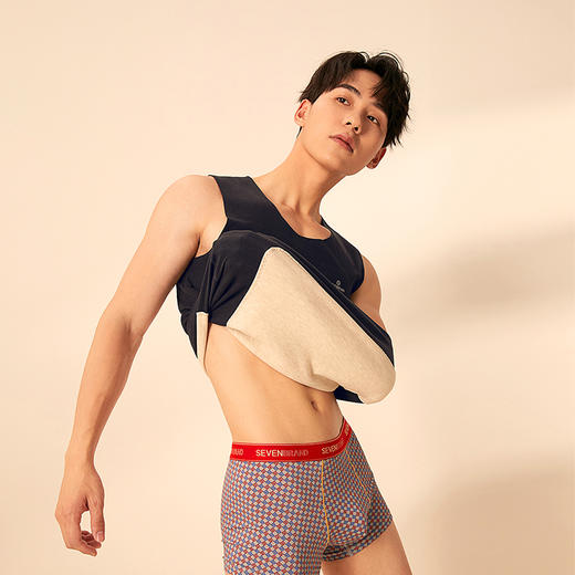 柒牌羊绒保暖背心男士抑菌加绒发热内衣秋冬防寒内穿马甲打底上衣	125F70010 商品图1