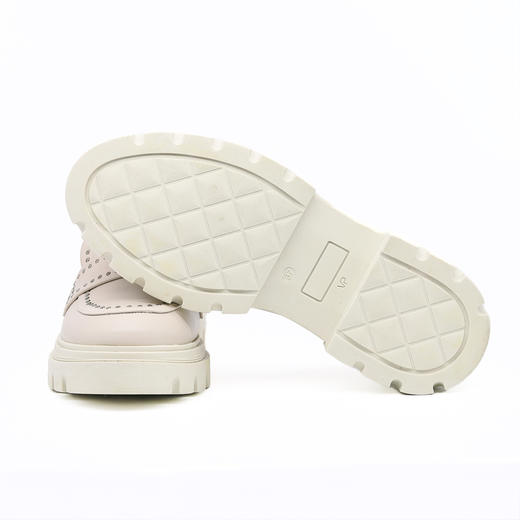 #断码特价37（38码）#西班牙原产时尚轻便舒适厚底女款乐福鞋四季款5783白色 商品图6