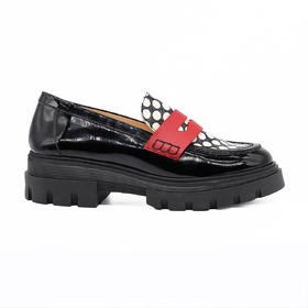 #断码特价38码&39码#西班牙原产时尚舒适厚底女款乐福鞋四季款5782经典黑白波点(超轻款)