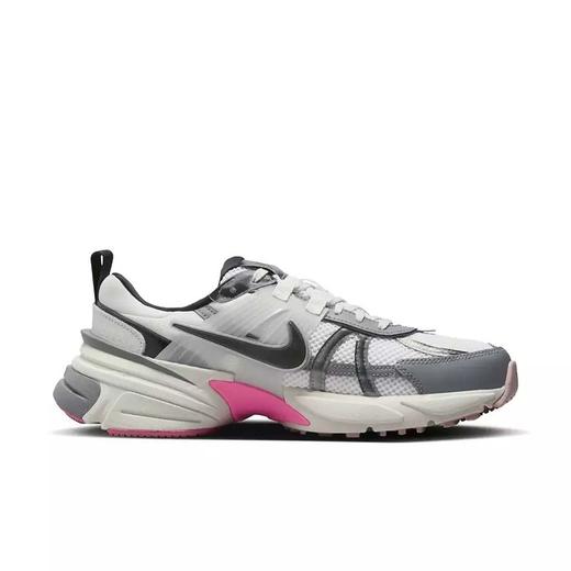 Nike/耐克冬季女鞋V2K RUN灰粉色运动鞋厚底轻便老爹鞋FZ5061-100 商品图0