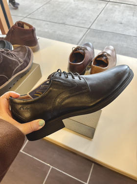 Clark 男士复古皮鞋👞质感超级好半价¥599直邮到手！下单找码