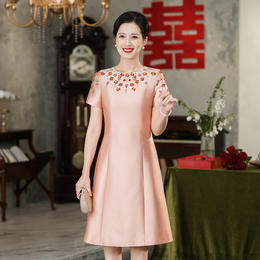 喜婆婆婚宴晚礼服旗袍，手工钉珠款中国风喜妈妈连衣裙GY-8402