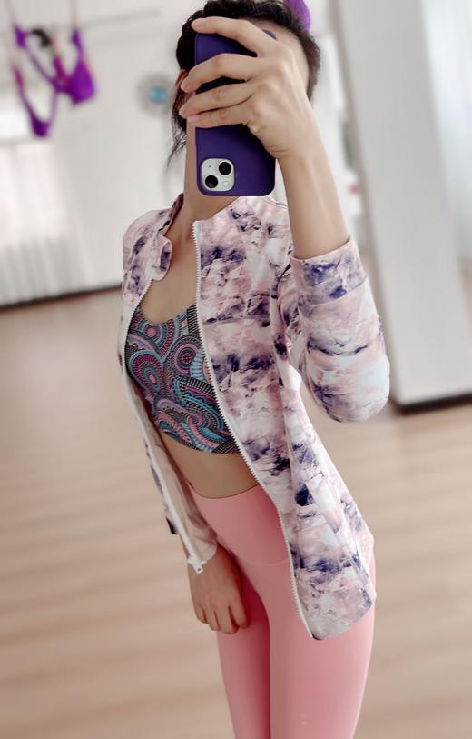 爆款好货 运动外套-淡烟云石 商品图6