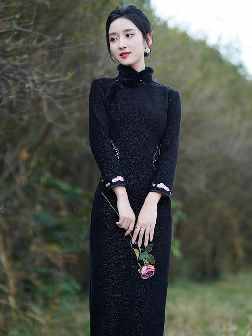 MY秋冬改良旗袍女长款复古民国黑色刺绣少女高端气质名媛连衣裙加厚 商品图0
