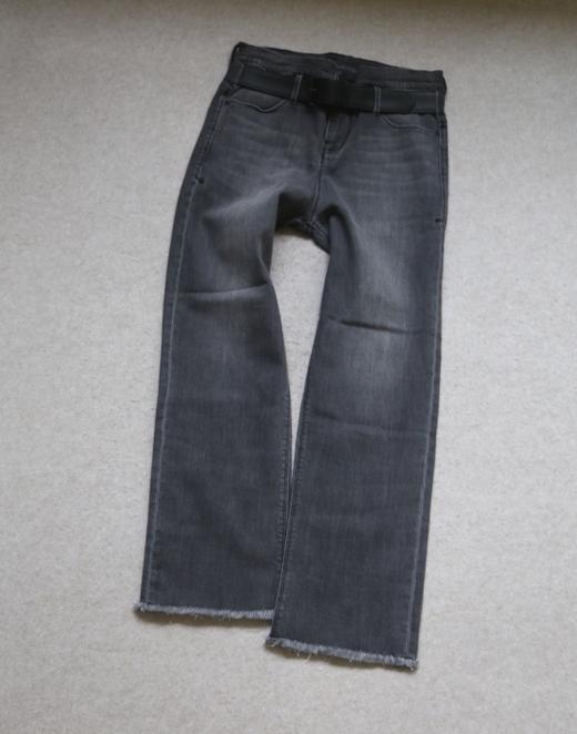 急茬儿的啊 速来抄底 哈！女段 RtA 土耳其棉 毛边裤脚 小直筒 牛仔裤 商品图0