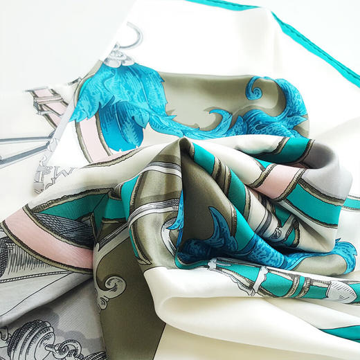 【99新】爱马仕（HERMES）女士蓝绿条纹编织印花丝巾241218TH01 商品图9