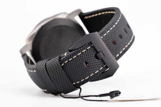 NOOB official新品：沛呐海Luminor Marina 44MM “烟灰”1662 喷砂钛壳工业感十足护侨把 圈口 把头深色碳纤维 色调层次高级上档次，与1661 相似却比1661 更闷骚 商品图8