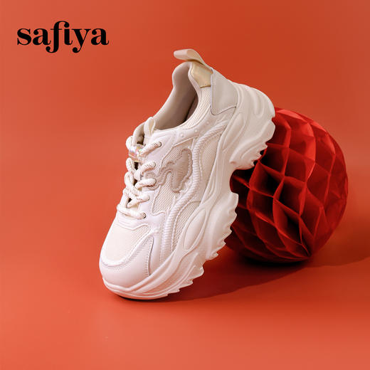 Safiya/索菲娅2024春季新品龙年限定设计感轻便减震休闲运动老爹鞋 SF41112407 商品图6