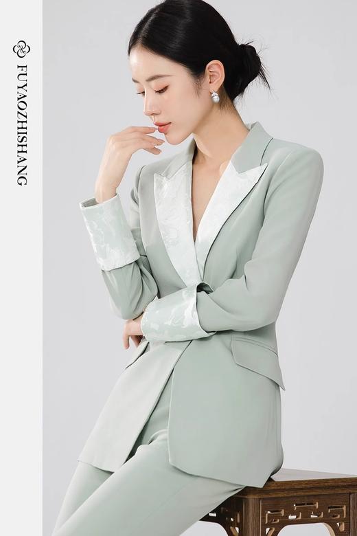 扶摇 秋冬西装套装女轻奢新中式国风元素御姐职业西服两件套 商品图4