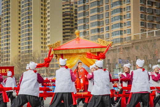 2月民俗节庆——欢欢喜喜去陕北榆林过大年： 陕西横山牛王会、碛口“闹元宵”、波浪谷、安塞腰鼓风光民俗7天摄影团 商品图2