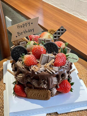 满分巧克力裸蛋糕