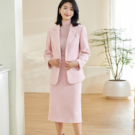 剩S/L/XL/XXL 米思阳2026春季新款温柔气质时尚套装收腰保暖职业裙子两件套3674 商品图1