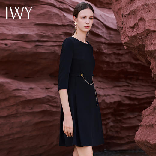 IWY/时尚气质黑色设计感职业连衣裙女酒店经理商务正装售楼部工作服Q13304 商品图3