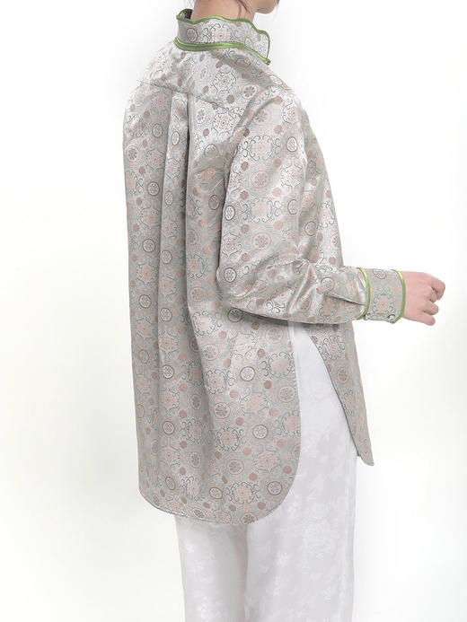 微瑕秒杀 |盛唐牡丹 |宝相花纹样真丝宋锦花瓣领衬衫[特价品](特殊商品不退不换) 商品图0