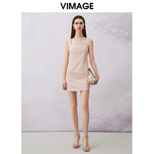 VIMAGE纬漫纪春季新款显瘦简约大气吊带连衣裙V2107703 商品图1