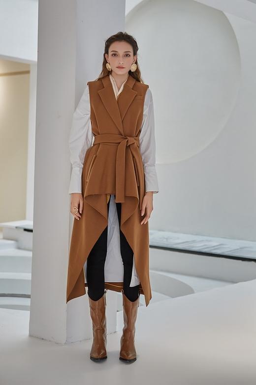 DAMO WANG/王大墨 棕色结构感毛呢马甲 14318 商品图6