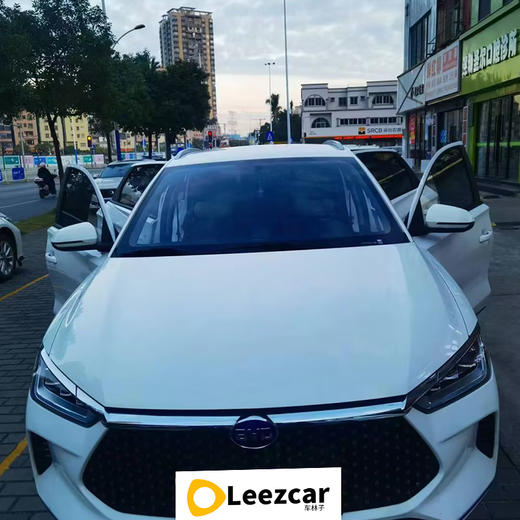 比亚迪 E2 尊贵型【长租-深圳】 商品图1