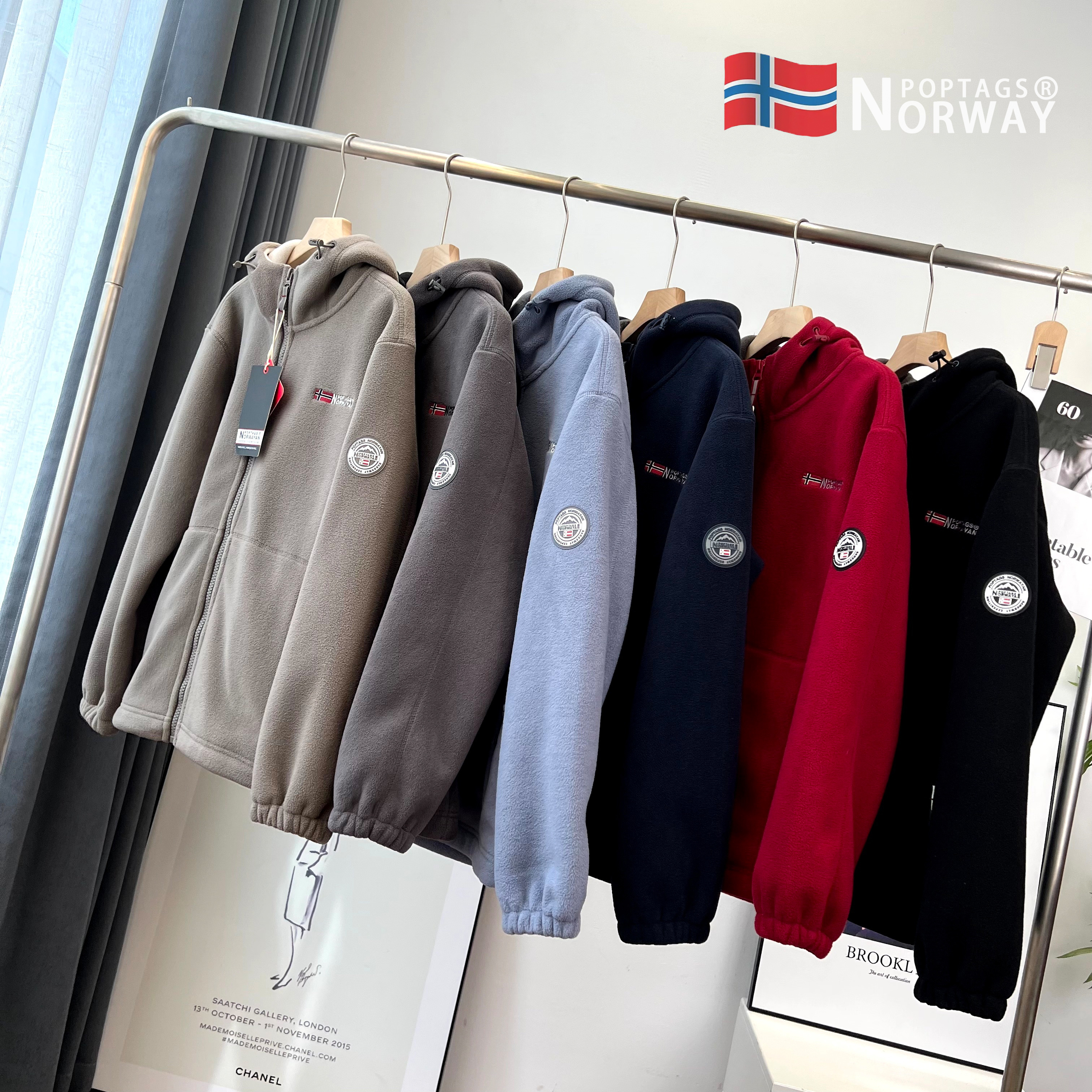 新增夹克外套！超帅气❗️出口订单！挪威远征科考队专用【情侣款5色立领、连帽摇粒绒户外功能性外套】防寒抗寒零下-15度❗️冬天行走的小暖炉 ✅源头工厂直发！无中间多层差价，市面上最低！重点：超厚款