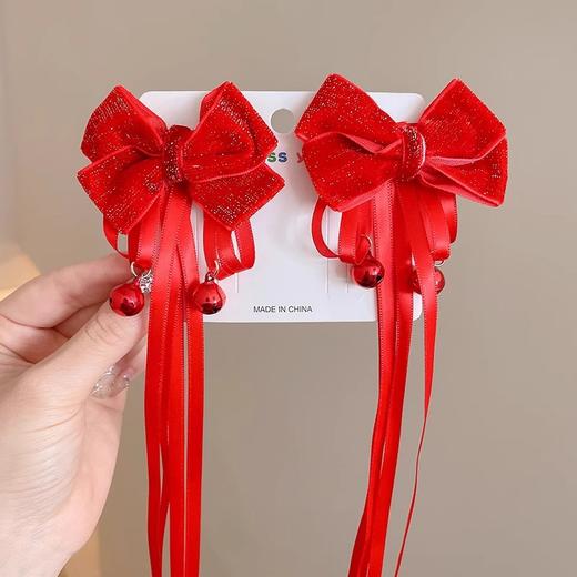 【29.9/任选两套！】新年红色儿童可爱发夹，秋冬女童毛绒宝宝发卡头饰，2024龙年过年发饰，新年，带着孩子无限欢愉共迎龙年！选择可爱发夹，演绎秋冬女童的温暖潮流！ 商品图8