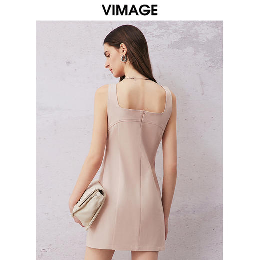 VIMAGE纬漫纪春季新款显瘦简约大气吊带连衣裙V2107703 商品图4