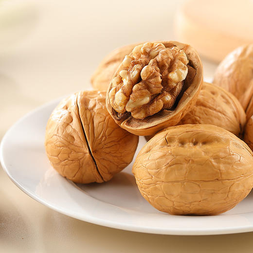 年货礼盒！【十包大容量，尽在国潮年礼！】刻凡年货坚果礼盒10袋装坚果炒货零食，十全十美！每一袋零食都经过严格筛选和检验，确保品质卓越，让您放心享用！ 商品图3