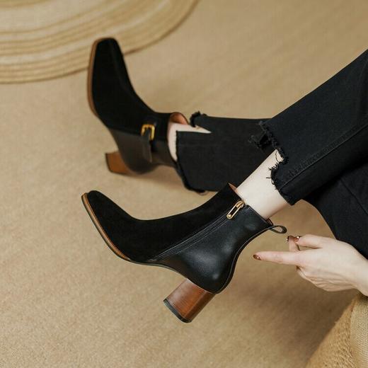【预售5天】秋冬新款翻皮方头复古加绒粗跟短靴单靴侧拉链拼色高跟裸靴PS&PS1100 商品图1