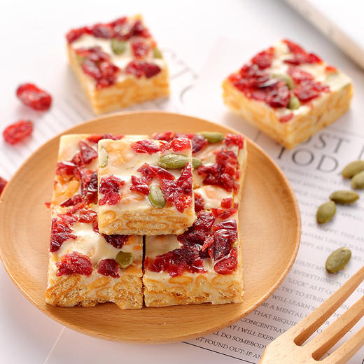 【买二送一！奶香抹茶雪花酥】松软可口，口口酥脆，甜而不腻，软而不黏！网红牛轧糖100g下午茶休闲零食，早餐营养健康好搭档！夏日中式好物健康特价清仓 商品图2