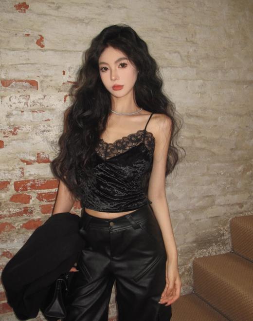 【买一送一 】金丝绒蕾丝小吊带 超美精美蕾丝花边 高弹舒适缝内搭吊带 透气润肤 商品图0